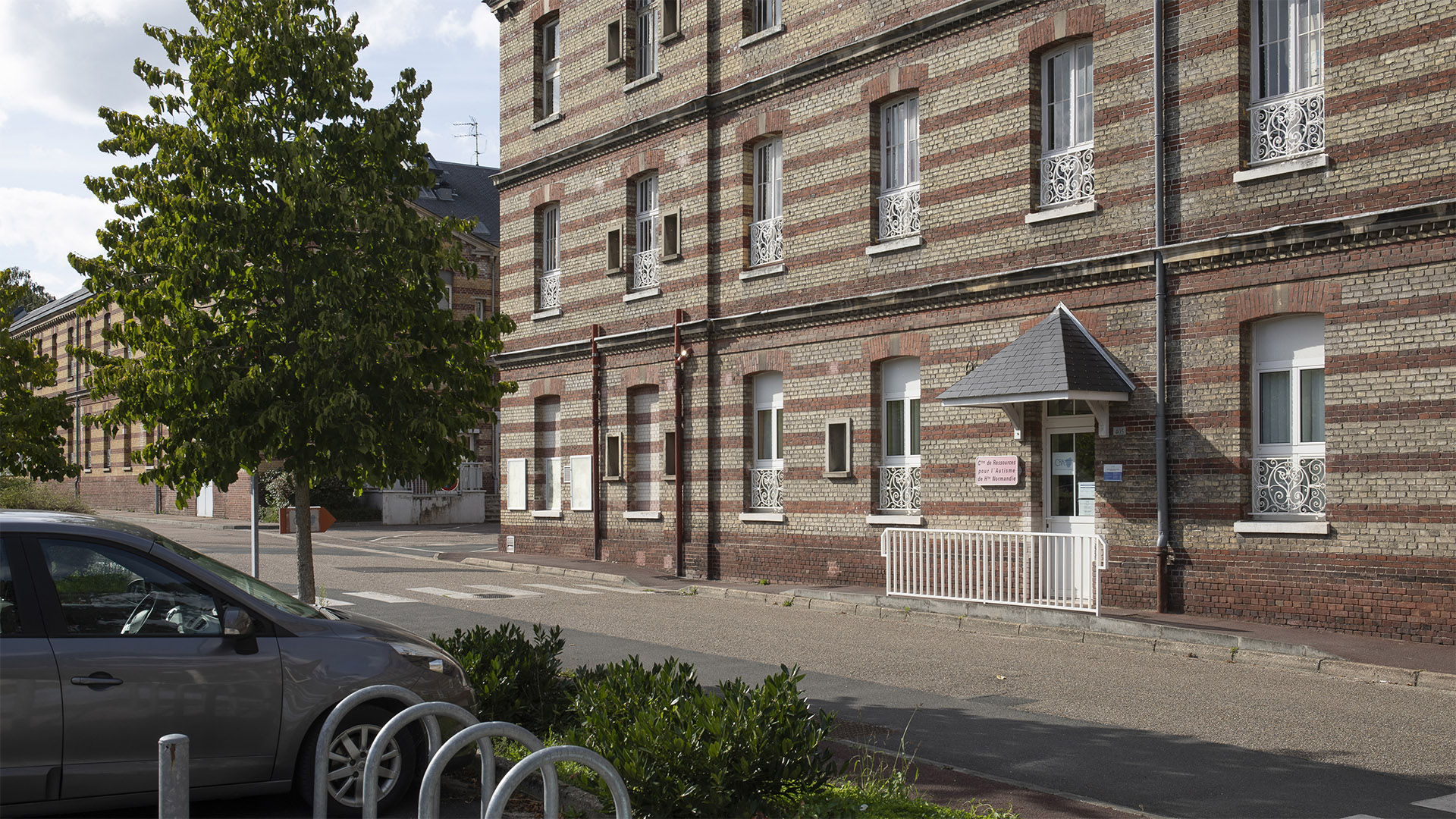4 Rue Paul Eluard Sotteville Les Rouen